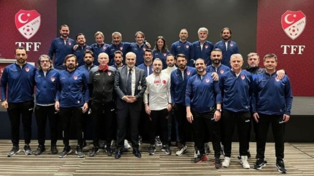 Selçuk İnan UEFA Pro Lisans kursunda